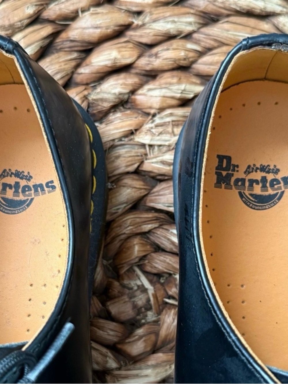 Dr. Martens Black Leather 3-Eye Derby with Yellow Stitching Sz 10.5 - Picture 3 of 6